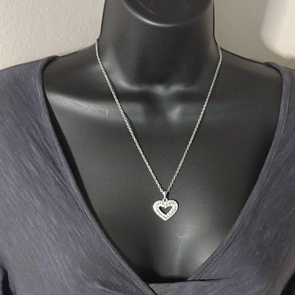 Heart Necklace And Earring Set - Picture 9 of 9